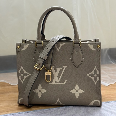 LV on the go 大象灰小號pm ✨最新晶片款