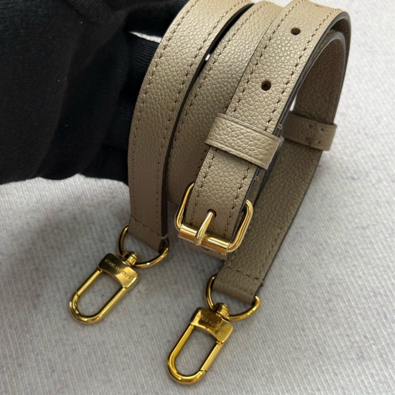 LV on the go 大象灰小號pm ✨最新晶片款-21