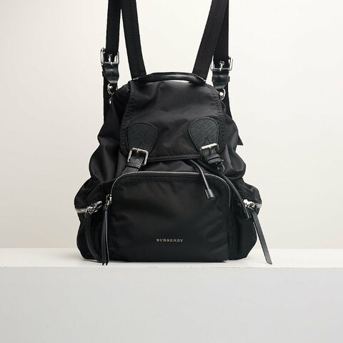 二手Burberry 尼龍後背包/中號黑色