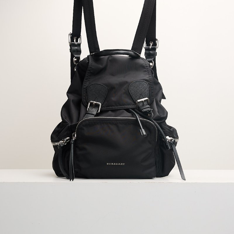 二手Burberry 尼龍後背包/中號黑色-0