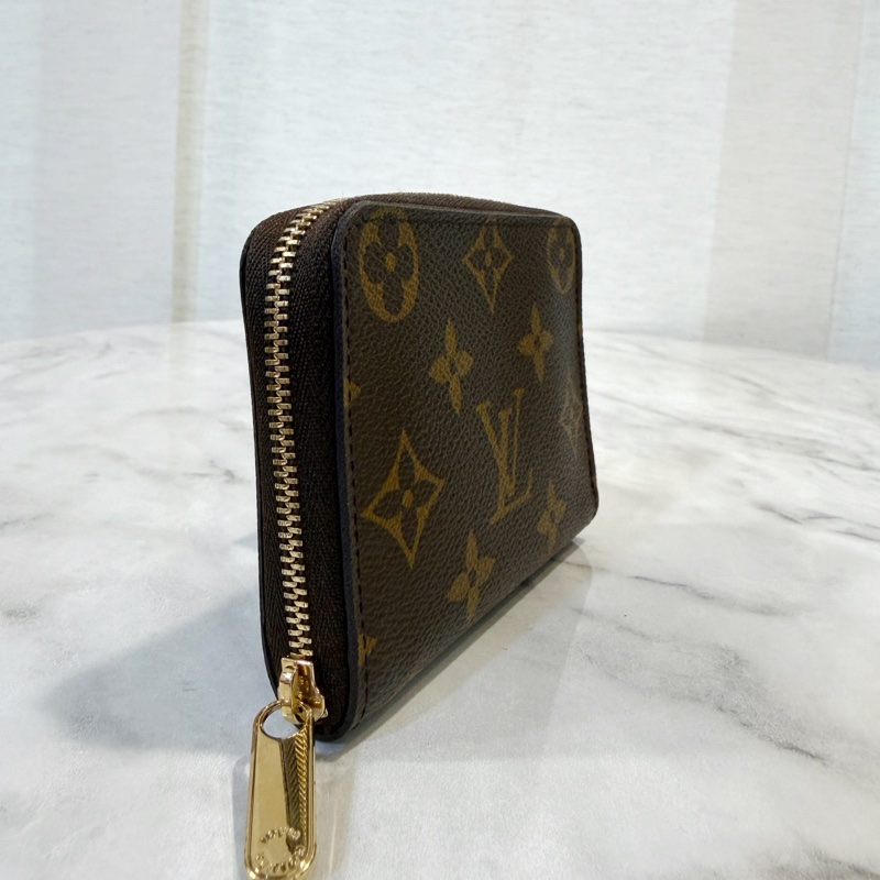 LV 原花金釦ㄇ拉零錢卡包M60067-2