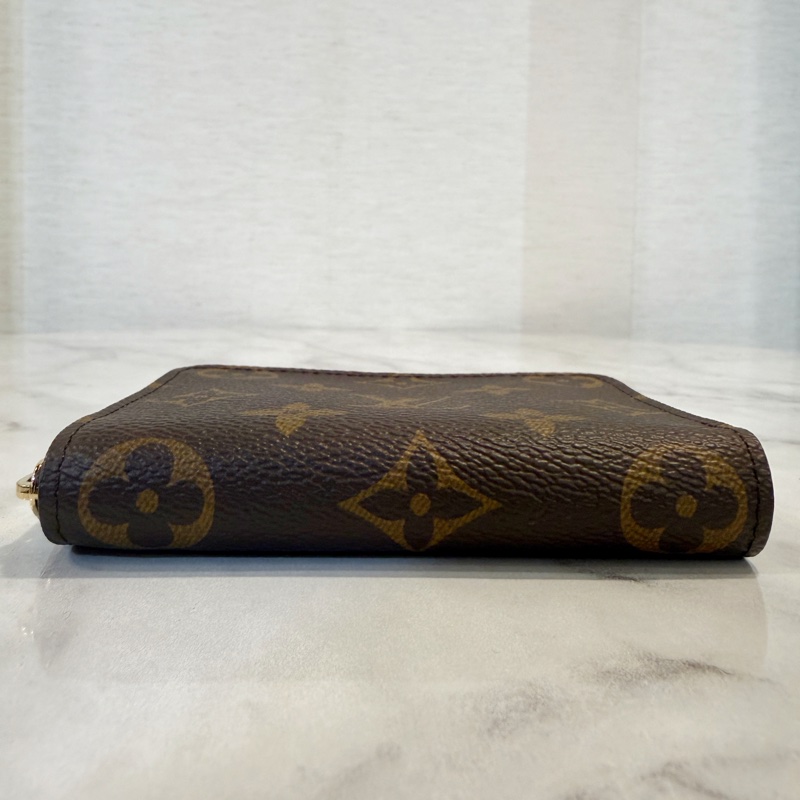 LV 原花金釦ㄇ拉零錢卡包M60067-6