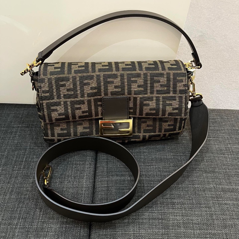 Fendi Baguette ( Brown )-1