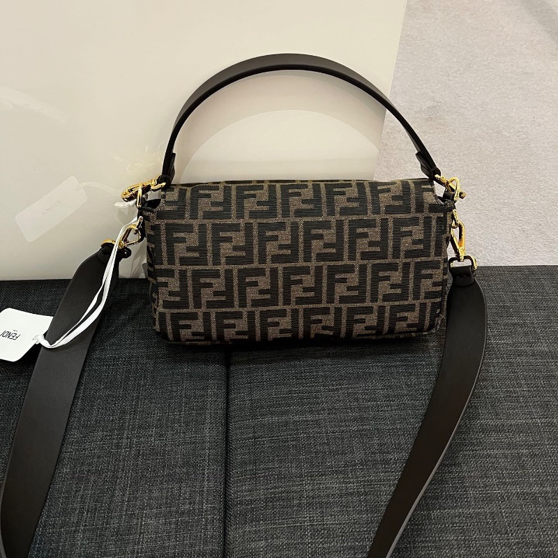 Fendi Baguette ( Brown )-2