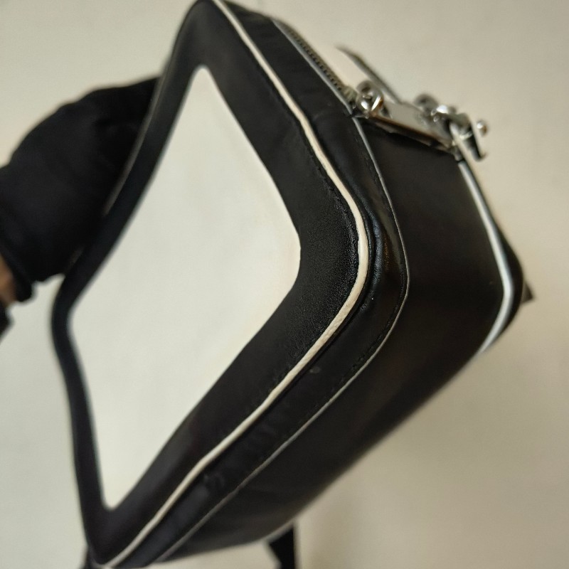 ‼️母親節狂降🫅‼️（原$4800）只到5/10⏰㊣✨ Marc Jacobs✨馬克·雅各布斯 MJ THE MINI BOX BAG20 黑白 牛皮 餐盒包 手提包 肩背包 斜背包/二手精品/二手包/保證正品-6