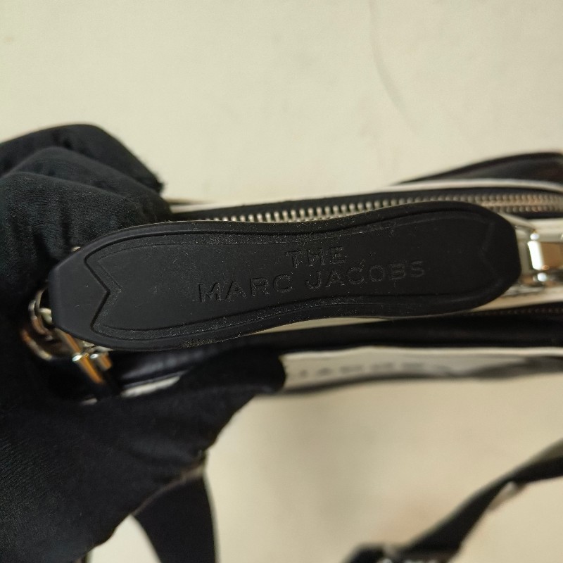 ‼️母親節狂降🫅‼️（原$4800）只到5/10⏰㊣✨ Marc Jacobs✨馬克·雅各布斯 MJ THE MINI BOX BAG20 黑白 牛皮 餐盒包 手提包 肩背包 斜背包/二手精品/二手包/保證正品-22