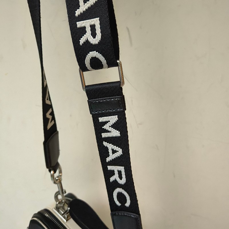 ‼️母親節狂降🫅‼️（原$4800）只到5/10⏰㊣✨ Marc Jacobs✨馬克·雅各布斯 MJ THE MINI BOX BAG20 黑白 牛皮 餐盒包 手提包 肩背包 斜背包/二手精品/二手包/保證正品-25