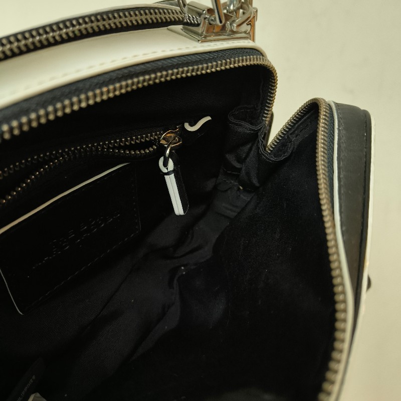 ‼️母親節狂降🫅‼️（原$4800）只到5/10⏰㊣✨ Marc Jacobs✨馬克·雅各布斯 MJ THE MINI BOX BAG20 黑白 牛皮 餐盒包 手提包 肩背包 斜背包/二手精品/二手包/保證正品-33