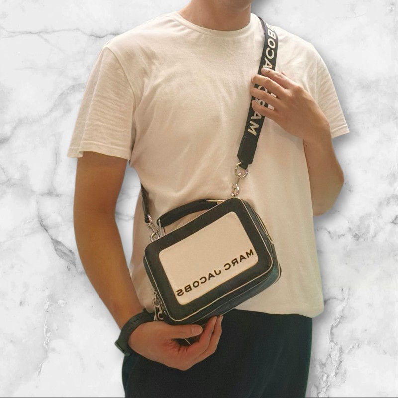 ‼️母親節狂降🫅‼️（原$4800）只到5/10⏰㊣✨ Marc Jacobs✨馬克·雅各布斯 MJ THE MINI BOX BAG20 黑白 牛皮 餐盒包 手提包 肩背包 斜背包/二手精品/二手包/保證正品-37