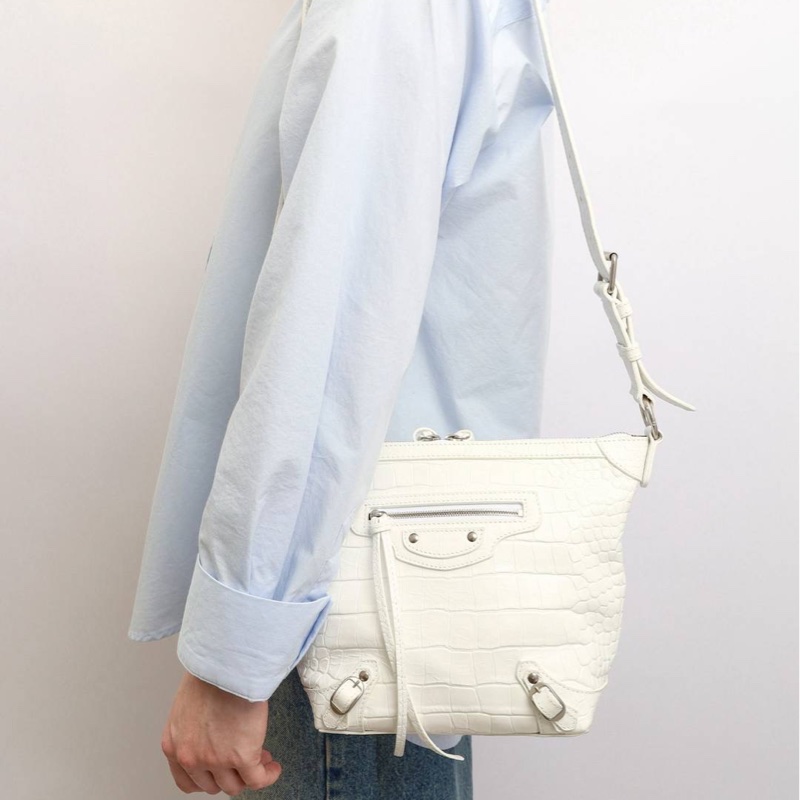 BALENCIAGA 巴黎世家 XS Neo Classic Hobo Bag 白色 經典鉚釘 機車包 斜背包-6