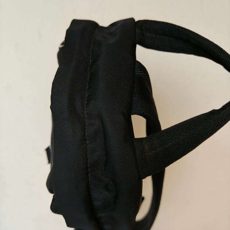 ‼️母親節狂降🫅‼️（原$39800）只到5/10⏰【8成新】㊣✨PRADA✨普拉達 黑色 帆布 口袋 胸前包 單車包 斜跨包/二手包/二手精品🌳二手樹屋🌳-21