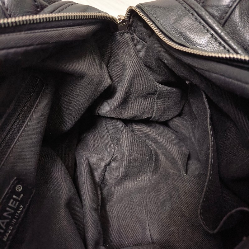 ‼️母親節狂降🫅‼️（原$42800）只到5/10⏰㊣✨CHANEL✨香奈兒 黑色 老香 小香 雙C 雷標 保齡球包 托特包 肩背包/二手包/二手精品🌳二手樹屋🌳-42