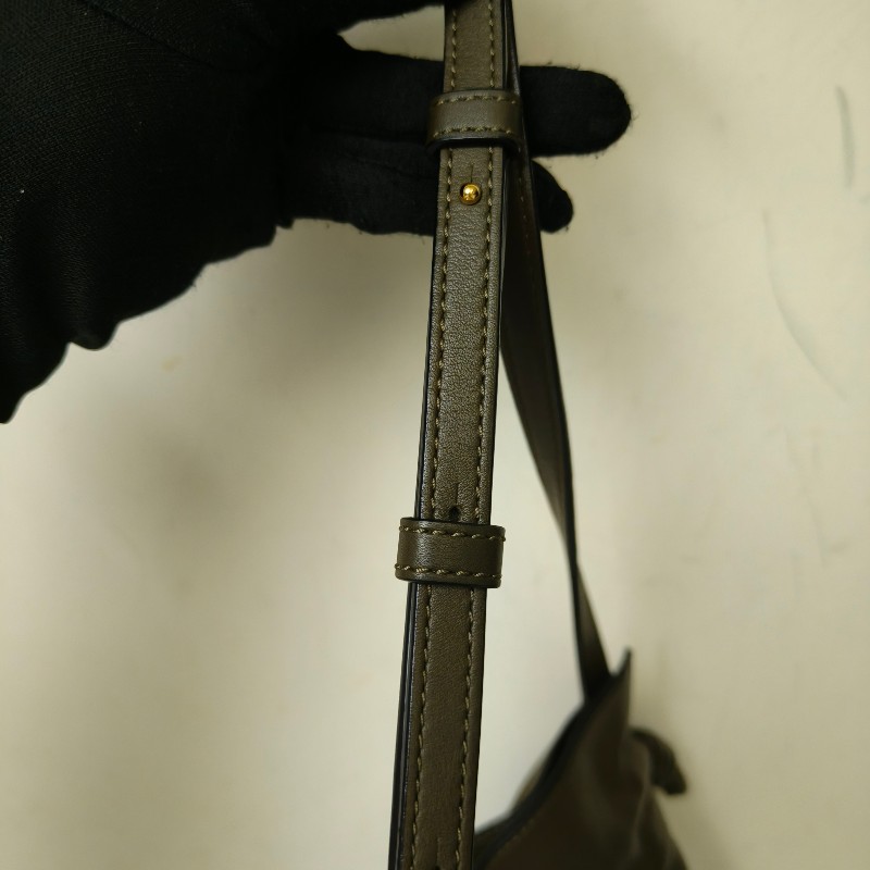 ‼️母親節狂降🫅‼️（原$32800）只到5/10⏰【8成新】㊣✨ LOEWE ✨（附購證/防塵袋）羅威 Flamenco 綠色 小羊皮 束口 福袋包 肩背包 斜背包/二手包/二手精品🌳二手樹屋🌳-25