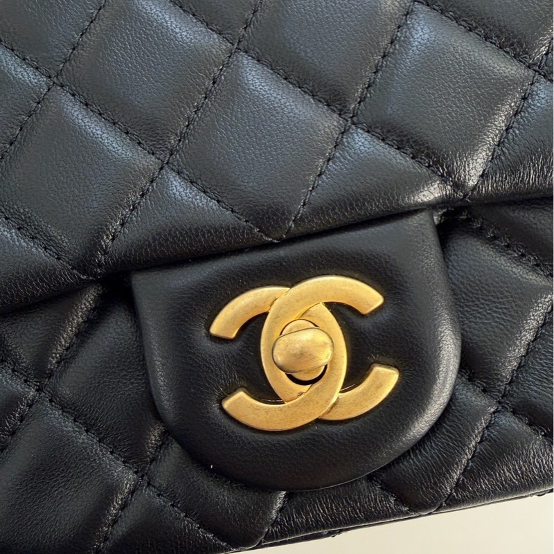 Chanel｜經典款金球方胖-4