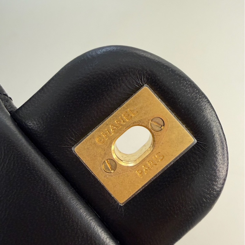 Chanel｜經典款金球方胖-6