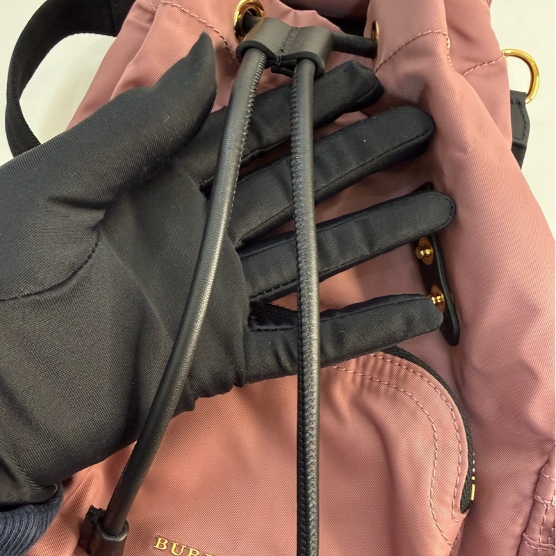 Burberry｜雙肩包 粉-9