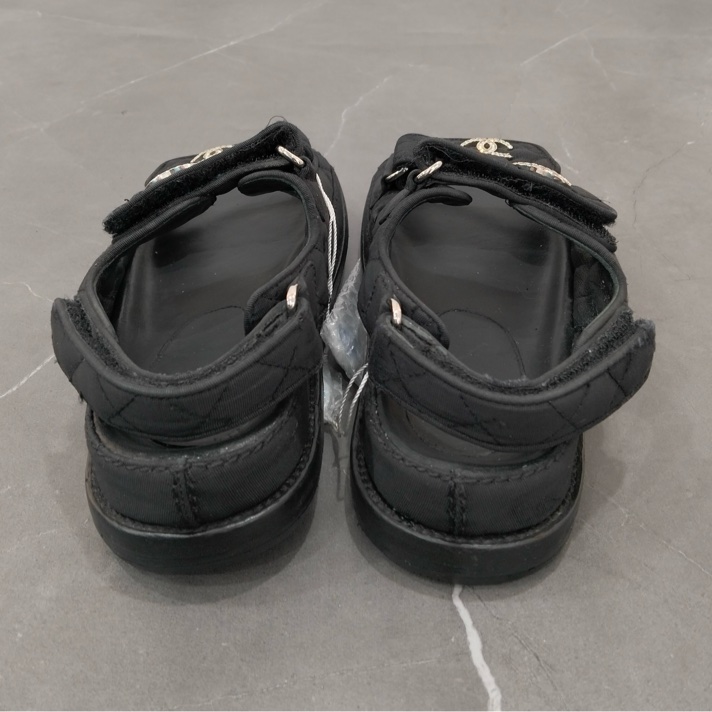 CHANEL  香奈兒cclogo 魔術貼黑色涼鞋  36碼-7