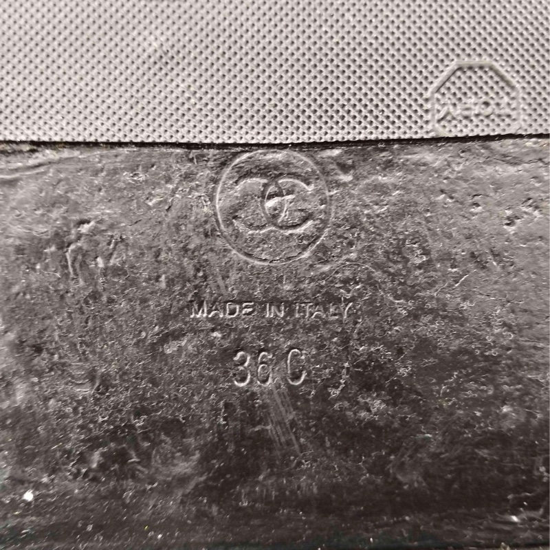 CHANEL  香奈兒cclogo 魔術貼黑色涼鞋  36碼-11