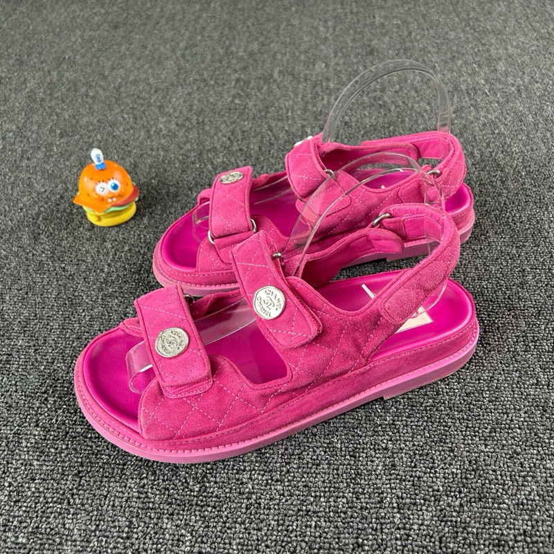 Chanel香奈兒粉色魔術貼涼鞋 尺碼38-0