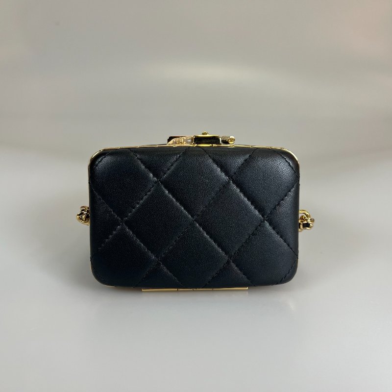 CHANEL 抽繩水桶包 黑金  32開-4