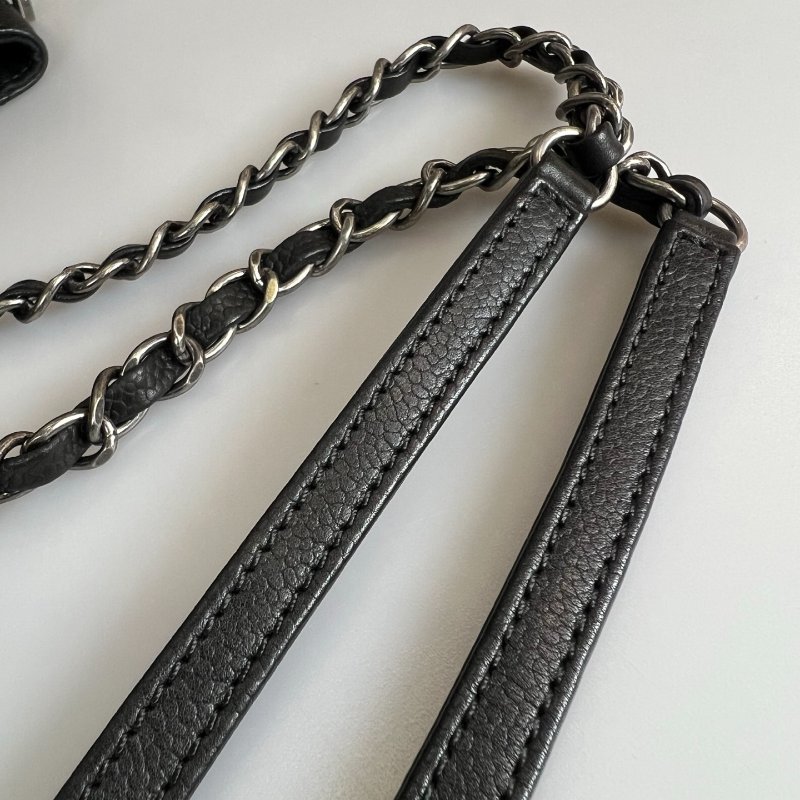 CHANEL 荔枝菱格紋手提包 黑 24開-9