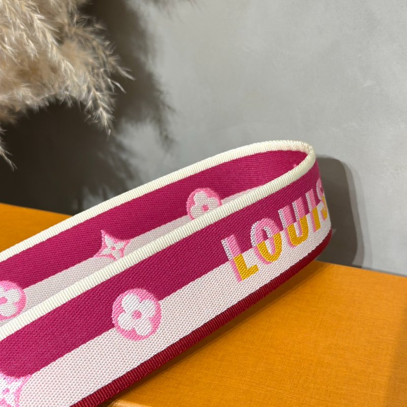 LOUIS VUITTON Diane法棍包 - 紫紅字母背帶-13