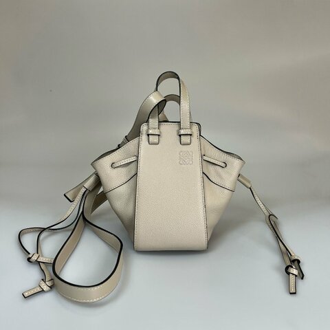 LOEWE 淺灰HAMMOCK MINI吊床包