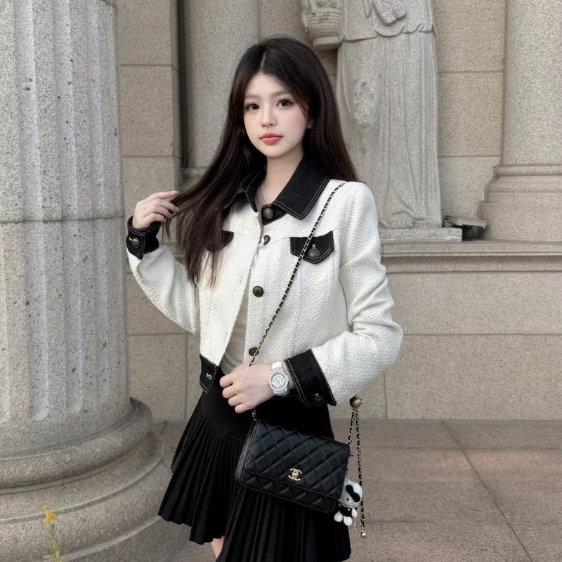 CHANEL 經典羊皮WOC - 金球黑金-1