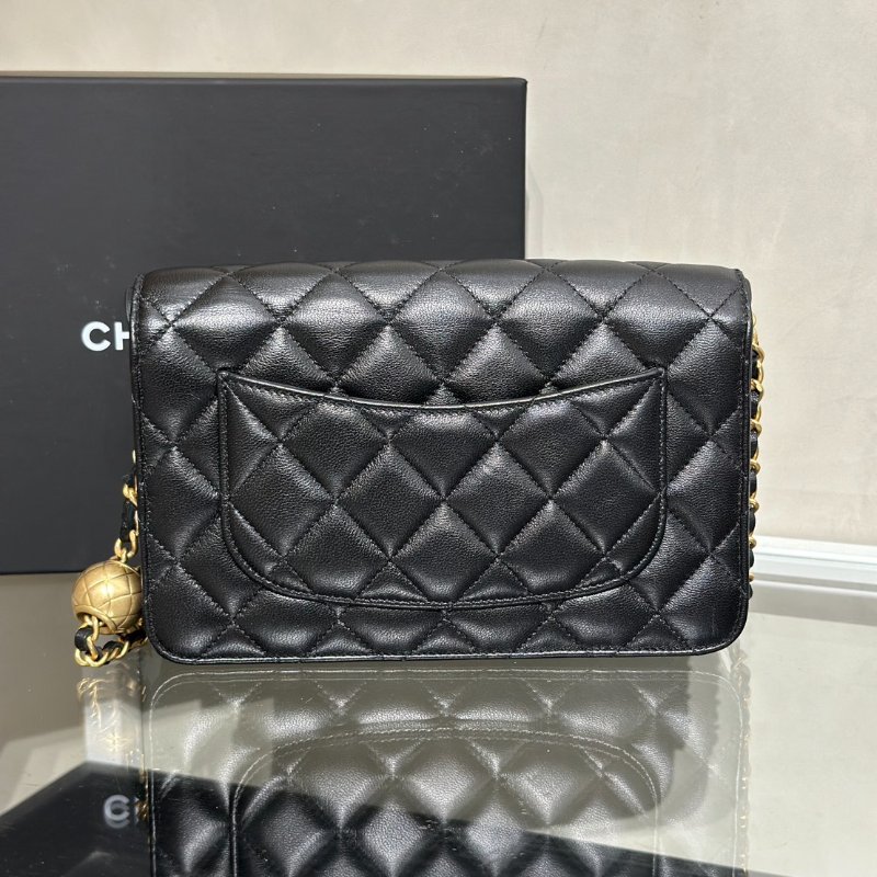 CHANEL 經典羊皮WOC - 金球黑金-8