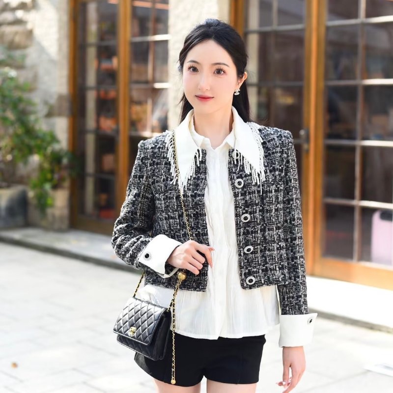 CHANEL 經典羊皮WOC - 金球黑金-11