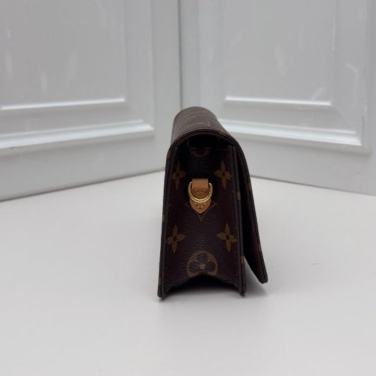 閒置新 路易威登/Louis Vuitton Lily WOC鏈條包 芯片款-3