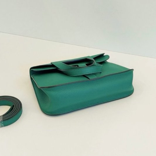 閒置新 Hermes愛馬仕 竹子綠銀扣 Mini Halzan馬蹄包 Swfit皮-7