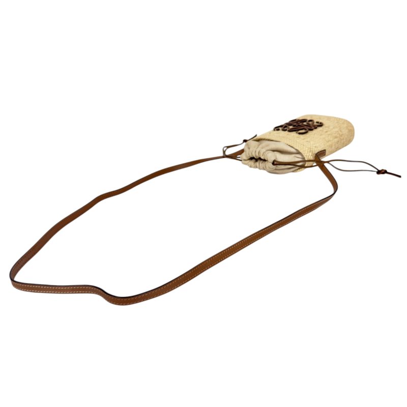 LOEWE Anagram 草編 斜揹袋-10