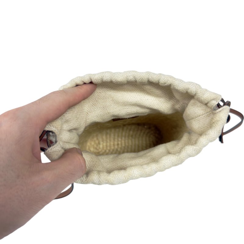 LOEWE Anagram 草編 斜揹袋-14