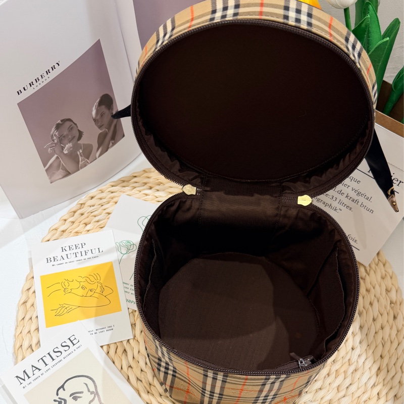 Burberry Nova Check Vanity Pouch（隨包贈送日本進口Twilly）-3