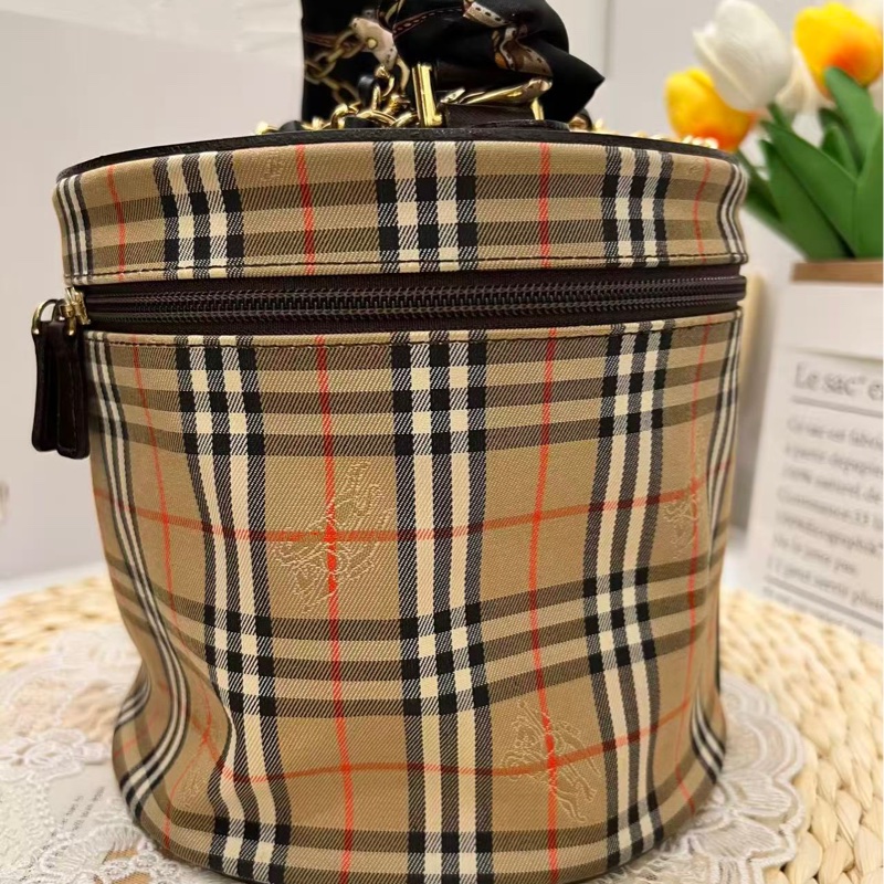 Burberry Nova Check Vanity Pouch（隨包贈送日本進口Twilly）-9