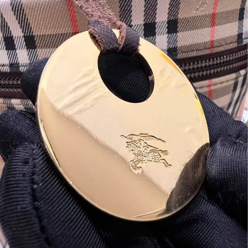 Burberry Nova Check Vanity Pouch（隨包贈送日本進口Twilly）-16