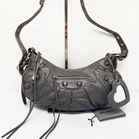 現貨Balenciaga 中號，大象灰色，le cagole巴黎世家機車包腋下包月牙包