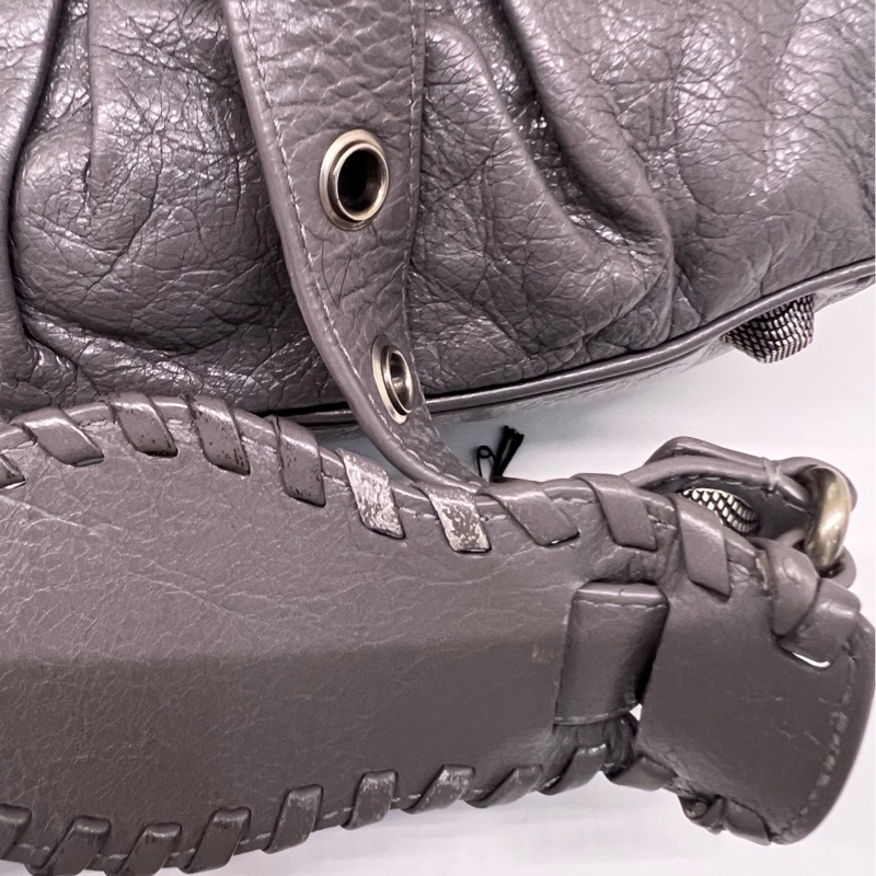 現貨Balenciaga 中號，大象灰色，le cagole巴黎世家機車包腋下包月牙包-7