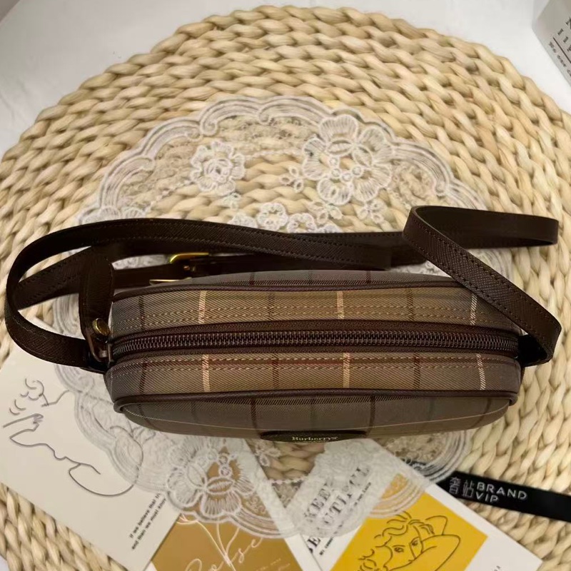 Burberrys Nova Check Camera Bag（絕版帆布相機包）-8