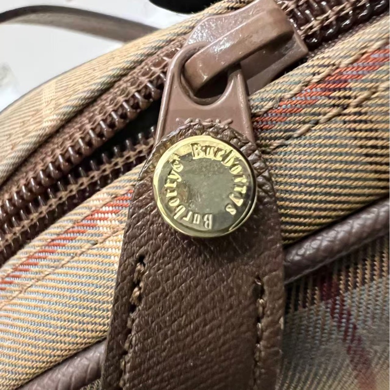 Burberrys Nova Check Camera Bag（絕版帆布相機包）-18