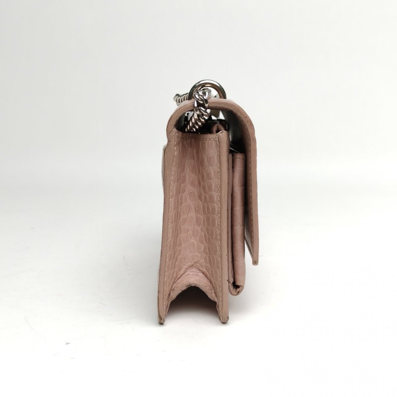 SAINT LAURENT SUNSET日落包Woc17鱷魚壓紋粉色牛皮銀扣肩背包-3