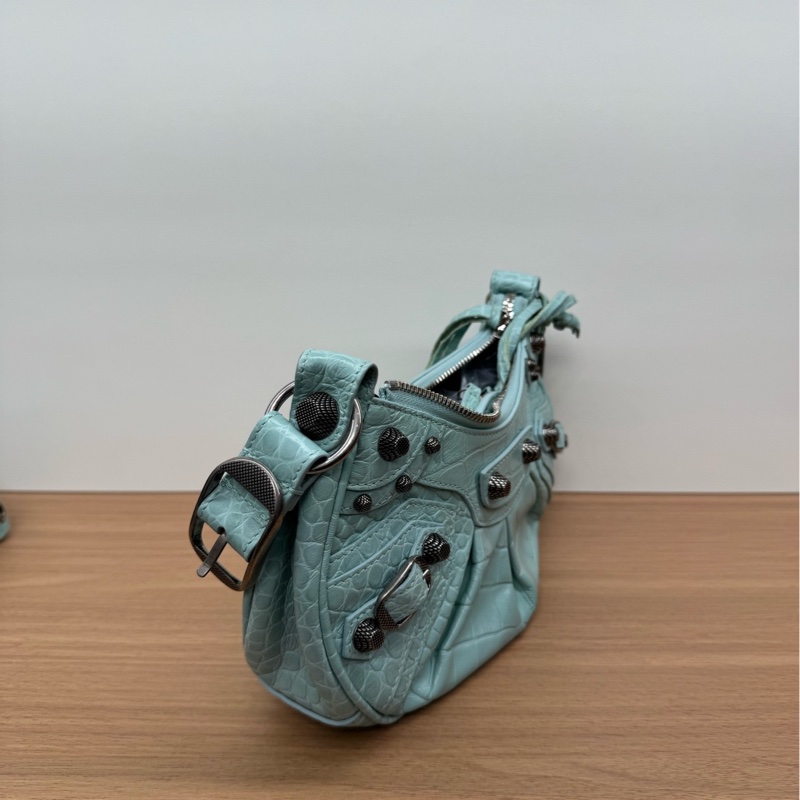 98新 巴黎世家/BalenciagaLeCagole薄荷綠漆皮機車包，腋下包復古金屬配件 肩帶可調-2