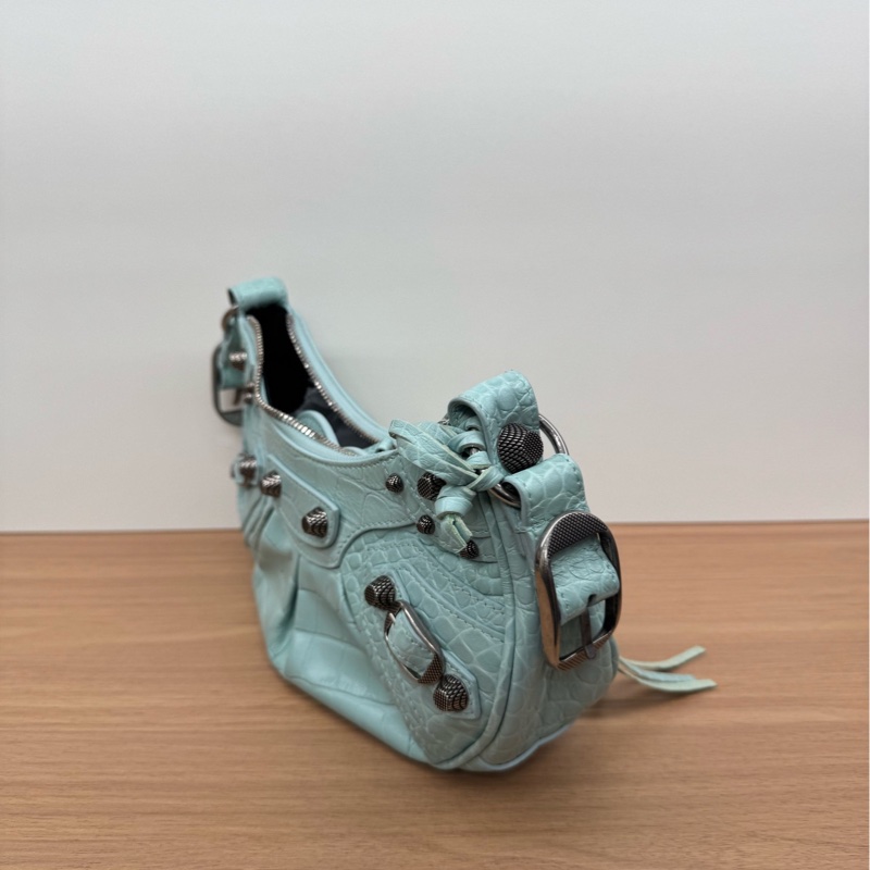 98新 巴黎世家/BalenciagaLeCagole薄荷綠漆皮機車包，腋下包復古金屬配件 肩帶可調-3