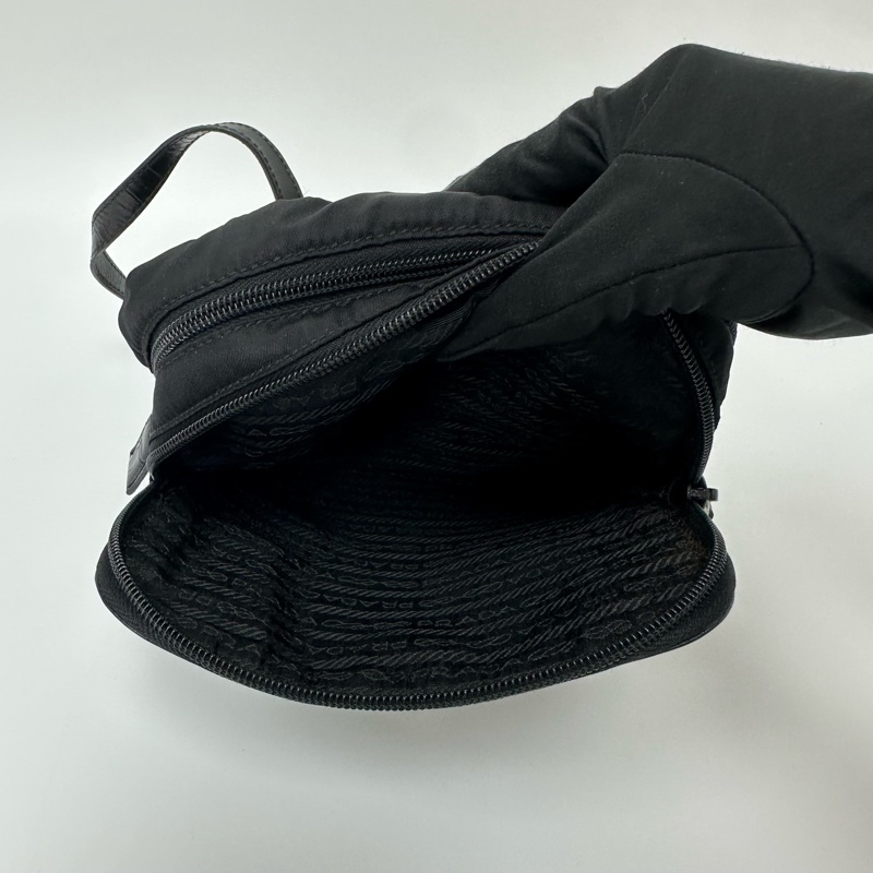 【赫蒂國際精品】Prada 普拉達 鱷魚紋壓花後背包 vintage-8