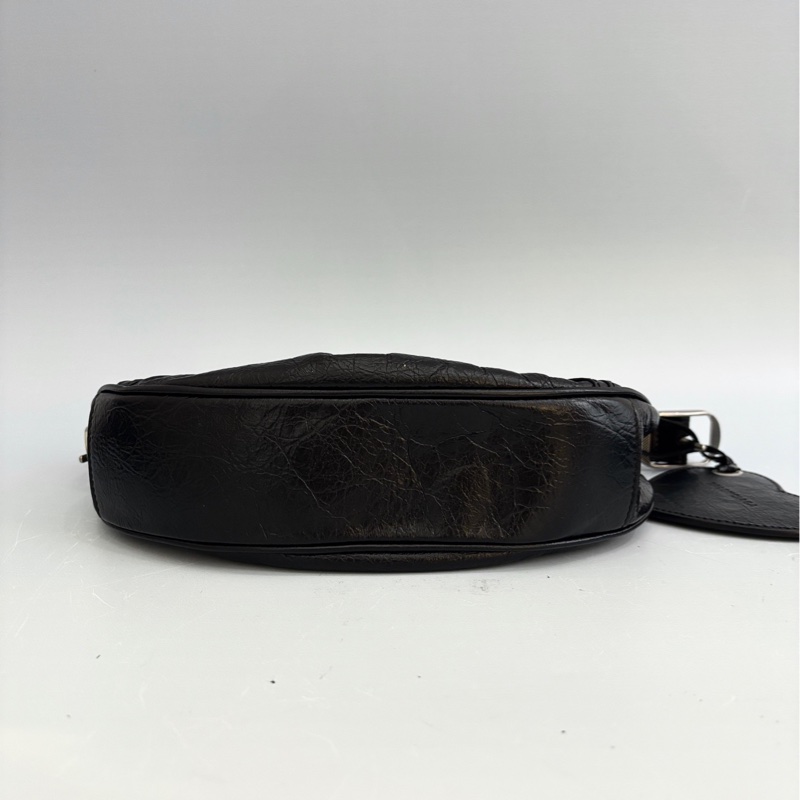 【99新】Balenciaga/巴黎世家 月牙機車包 小號 黑銀 底長22-4