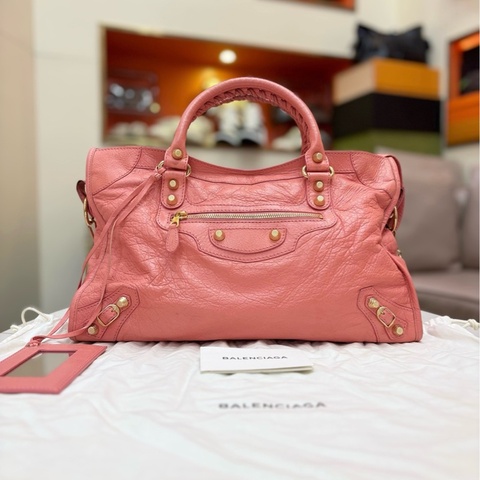 Balenciaga巴黎世家 le City機車包 粉色金釘 中號 97新原始成色