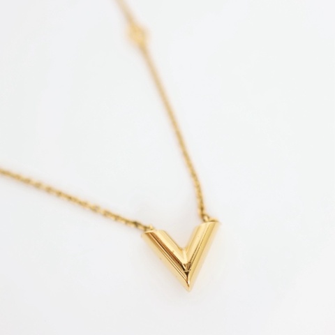 二手Lv 經典字母項鍊