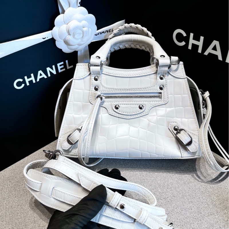 Balenciaga巴黎世家白色neo classic nano機車包-0