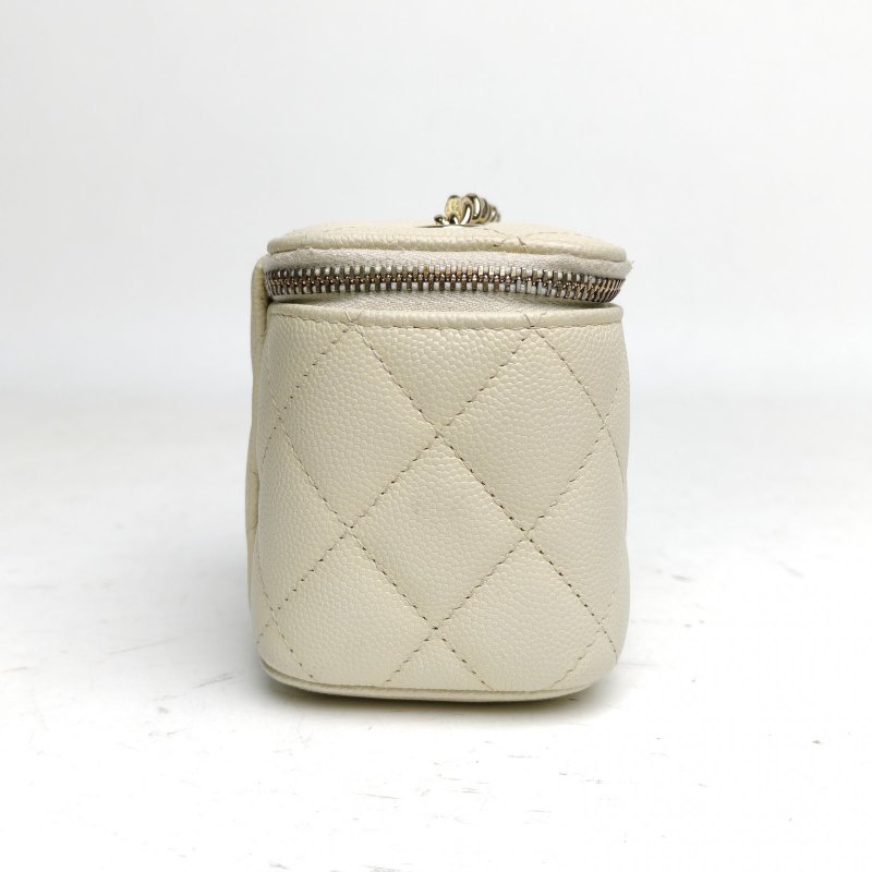 CHANEL 白色荔枝牛皮31開金扣方盒子化妝包無鏡子肩背包-3